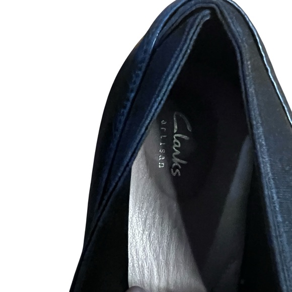 CLARKS Adya Luna Black Leather Pump Style Ankle Boot 10 - Picture 8 of 9